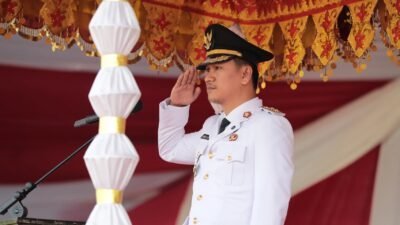 Rendy Virgiawan Mangkat Pimpin Upacara Penurunan Bendera HUT ke-81 RI di Kotamobagu
