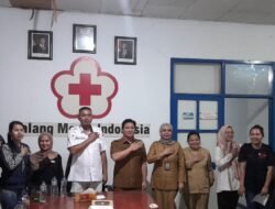 Dony Lumenta Lantik dr. Sahara Albugis, Targetkan UPD PMI Bolmong Lebih Maju