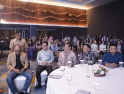 Ketua DPRD Kotamobagu Adrianus Mokoginta Hadiri Malam Grand Final Nyong dan Noni Sulut 2026, Apresiasi Prestasi Putra-Putri Kotamobagu